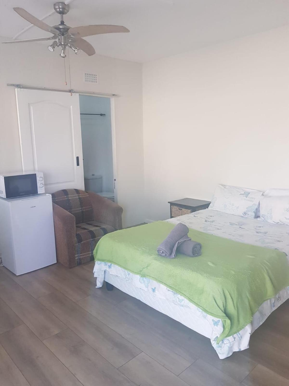 Albatross Beach Guest House Jeffreysbaai Buitenkant foto