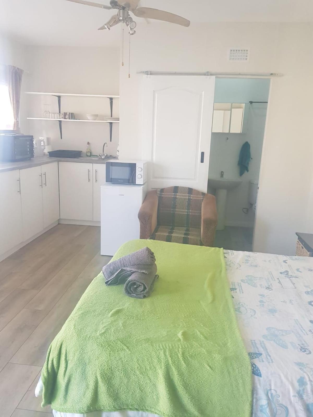 Albatross Beach Guest House Jeffreysbaai Buitenkant foto