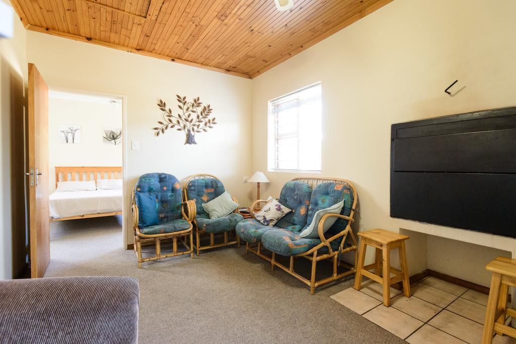 Albatross Beach Guest House Jeffreysbaai Buitenkant foto